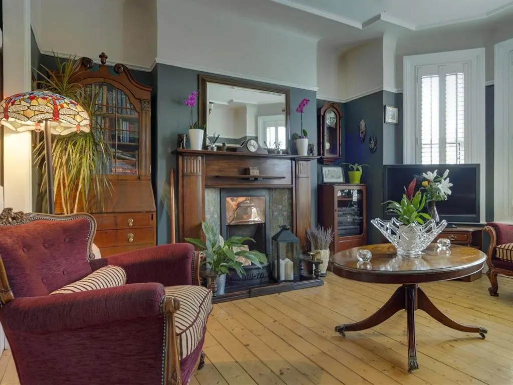 Avoca House B&B Dublin Bed & Breakfast