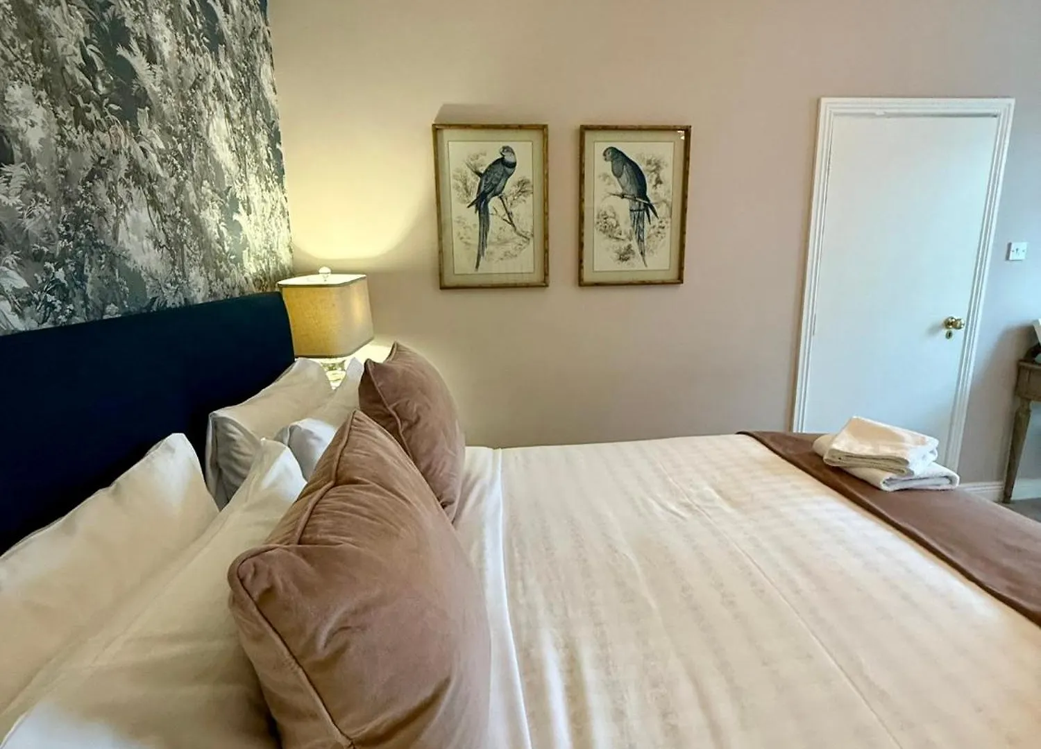 Avoca House B&B Dublin Bed & Breakfast